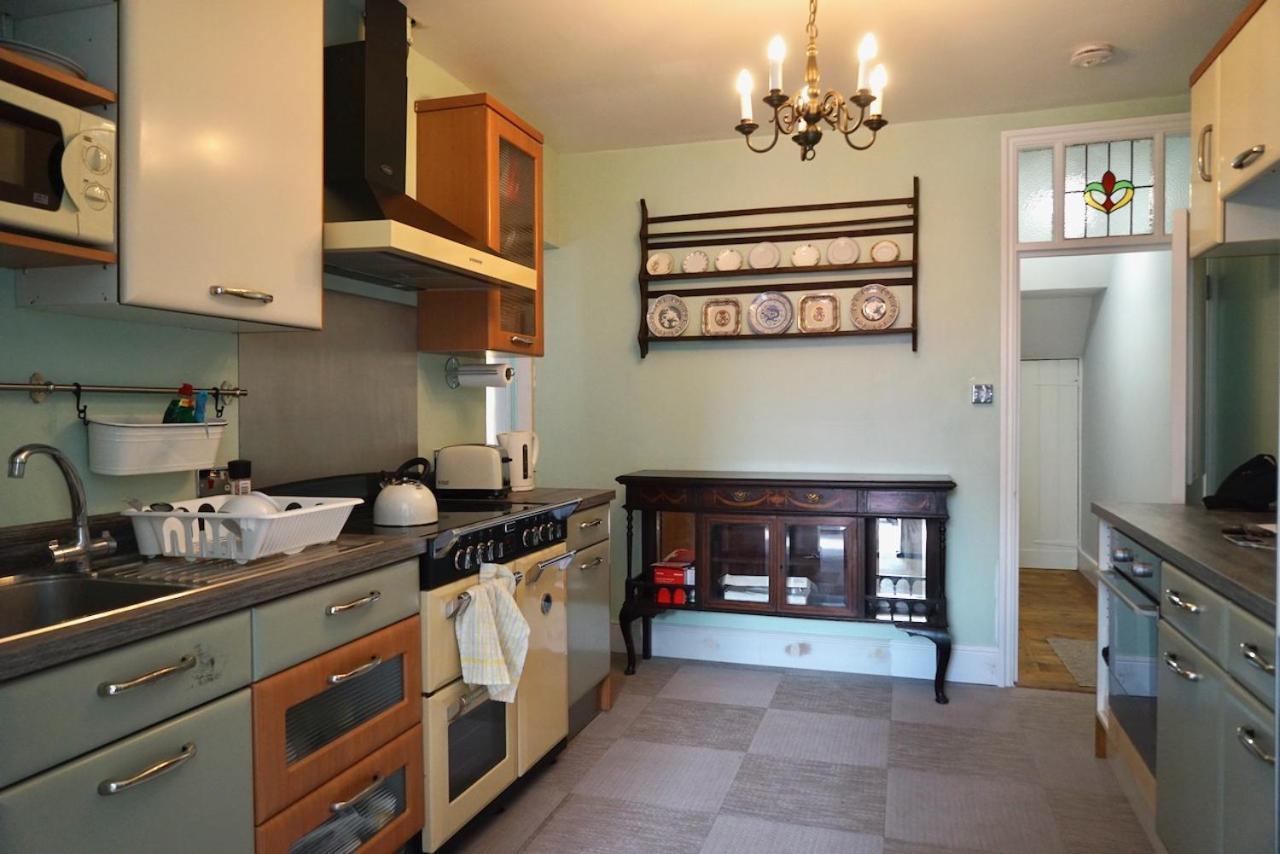Sunny Ensuite Room And Annex Near Tottenham Stadium Londyn Zewnętrze zdjęcie